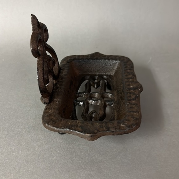 Cast Iron Footed Soap or Note Card Tray NWOT - Picture 5 of 7